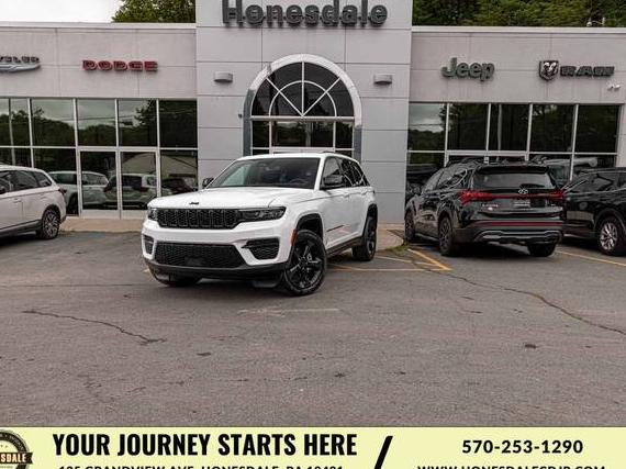 JEEP GRAND CHEROKEE 2024 1C4RJHAG7R8594650 image